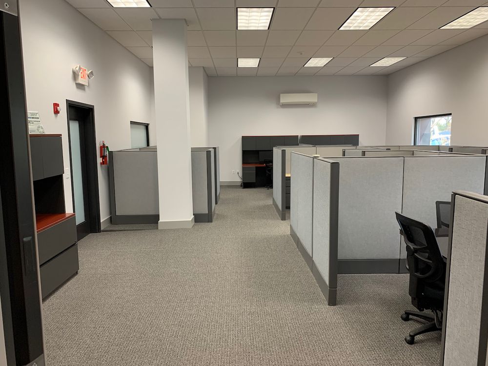 6391 Thompson Rd, Syracuse, NY 13206